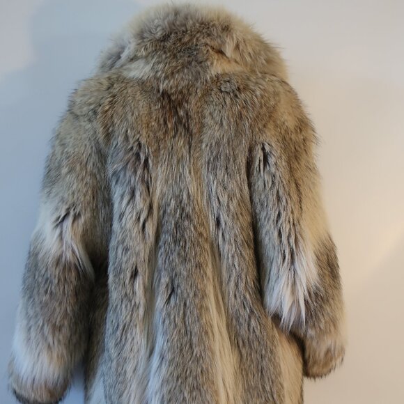 Womens Saks Fifth Avenue White Beige Full Length Coyote Fur Coat XL - Picture 11 of 16